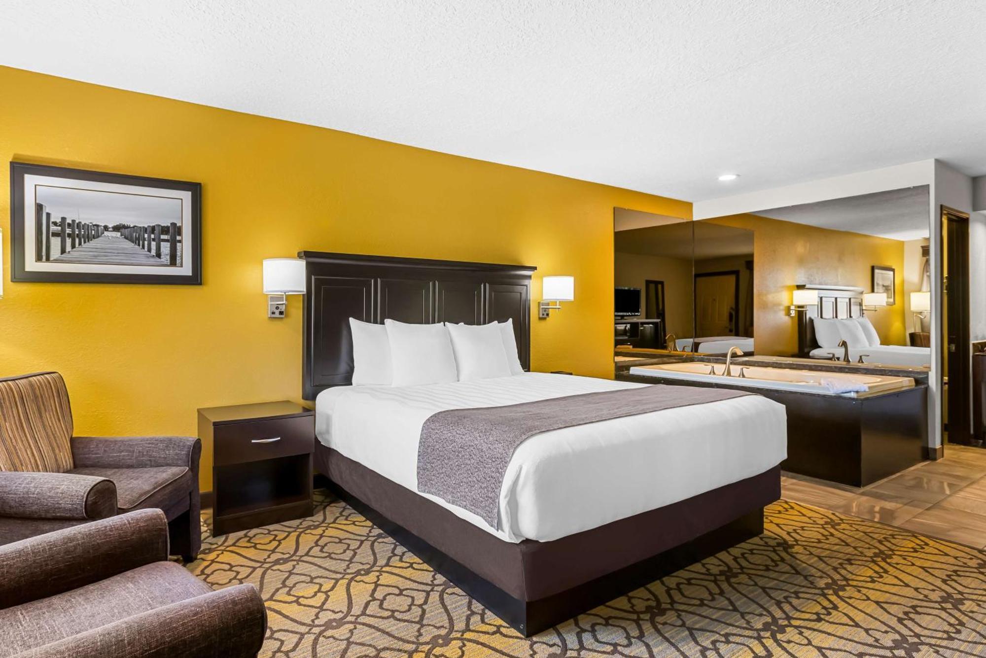 Best Western Of Harbor Springs Exterior photo